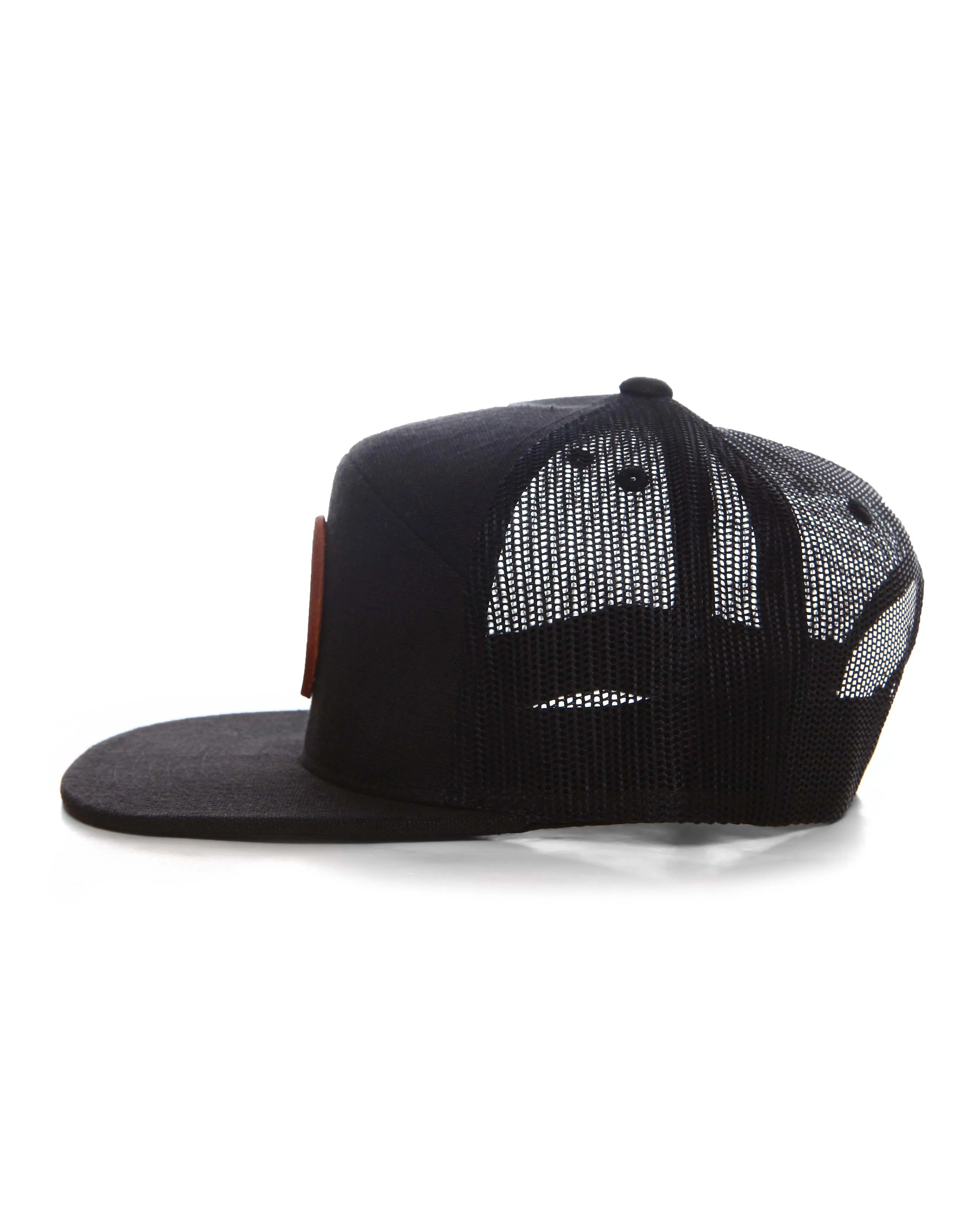 HEMP PATCH ARCH TRUCKER CAP